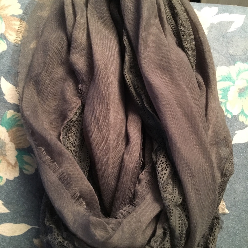 Infinity scarfs - Picture 3 of 7